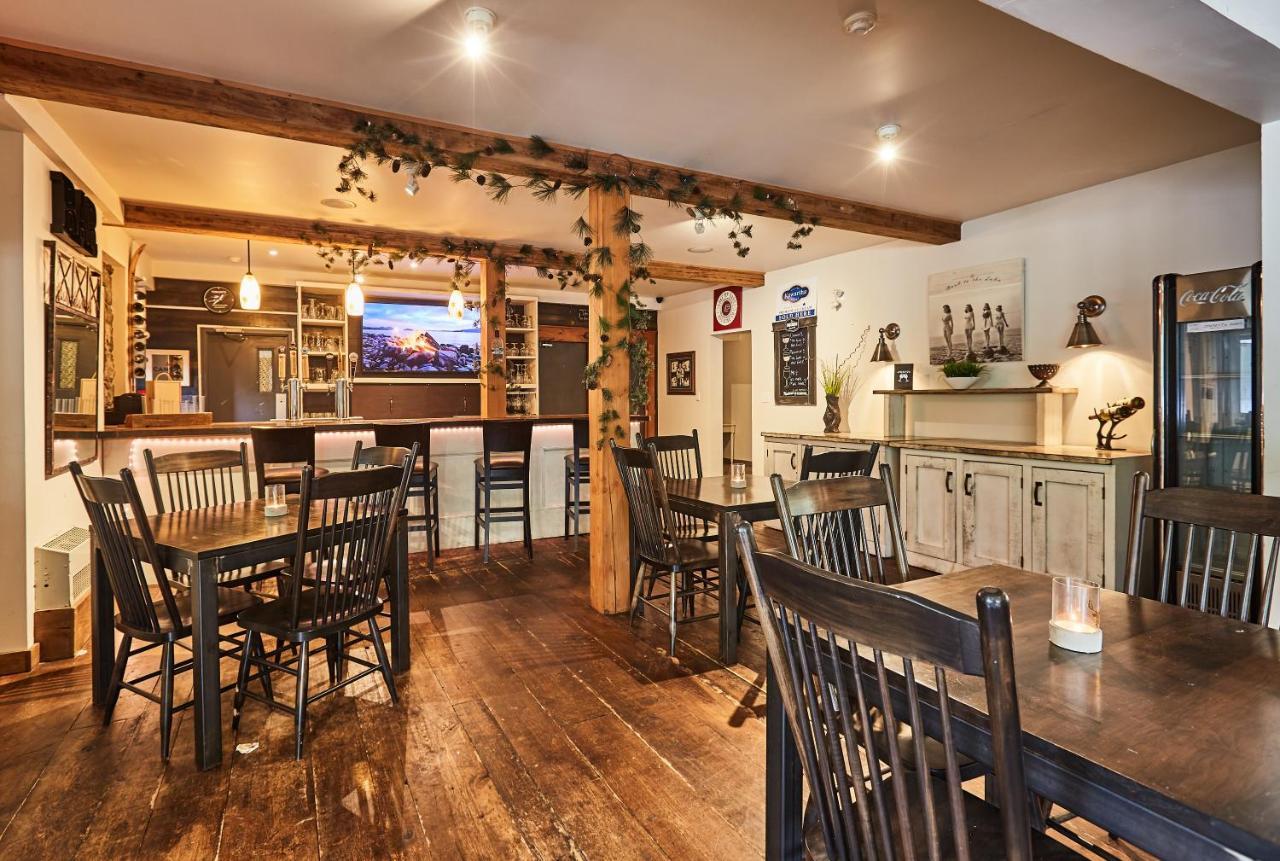 3 Pines Lodge Muskoka هانتسفيل المظهر الخارجي الصورة