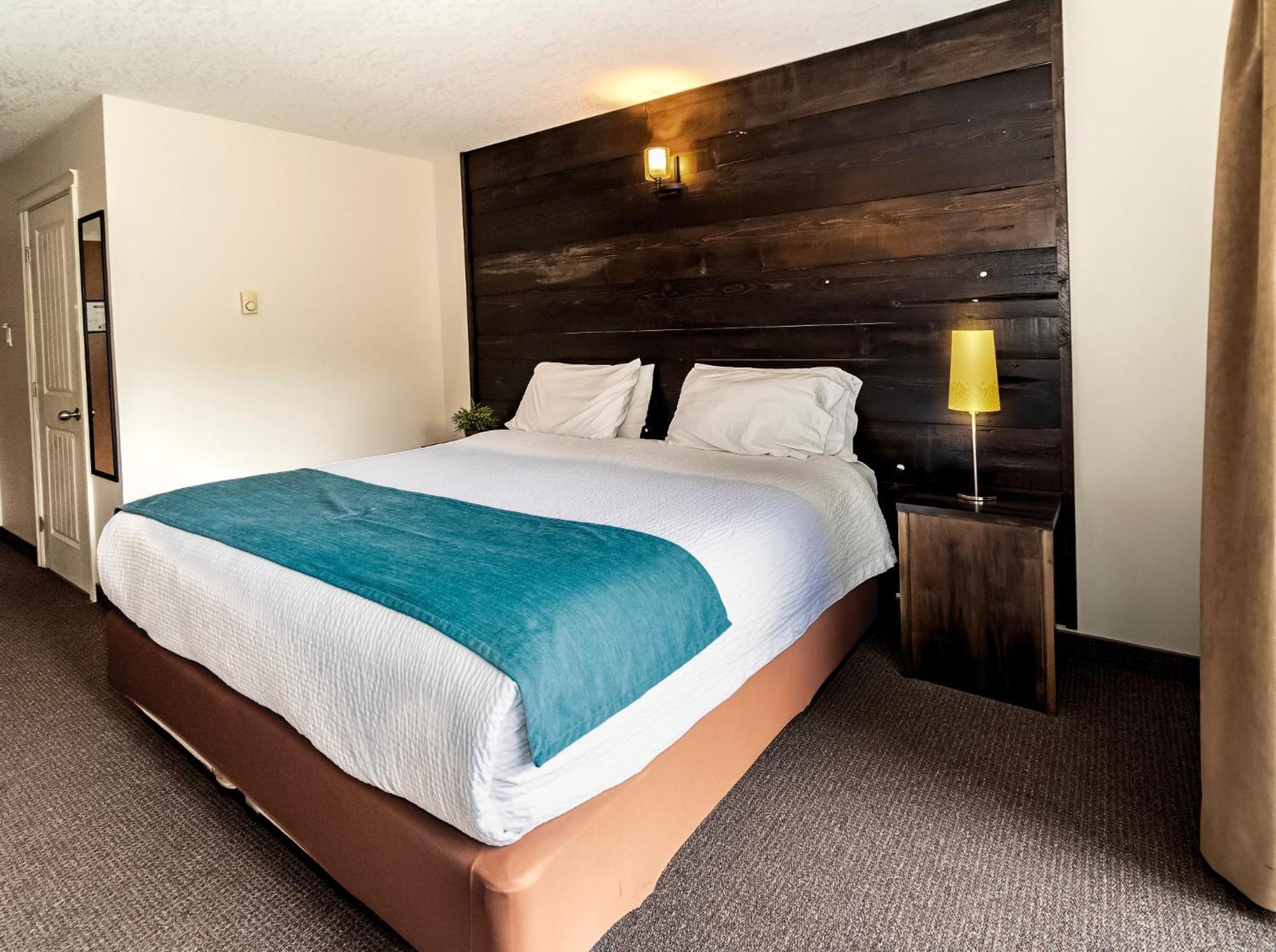 3 Pines Lodge Muskoka هانتسفيل المظهر الخارجي الصورة