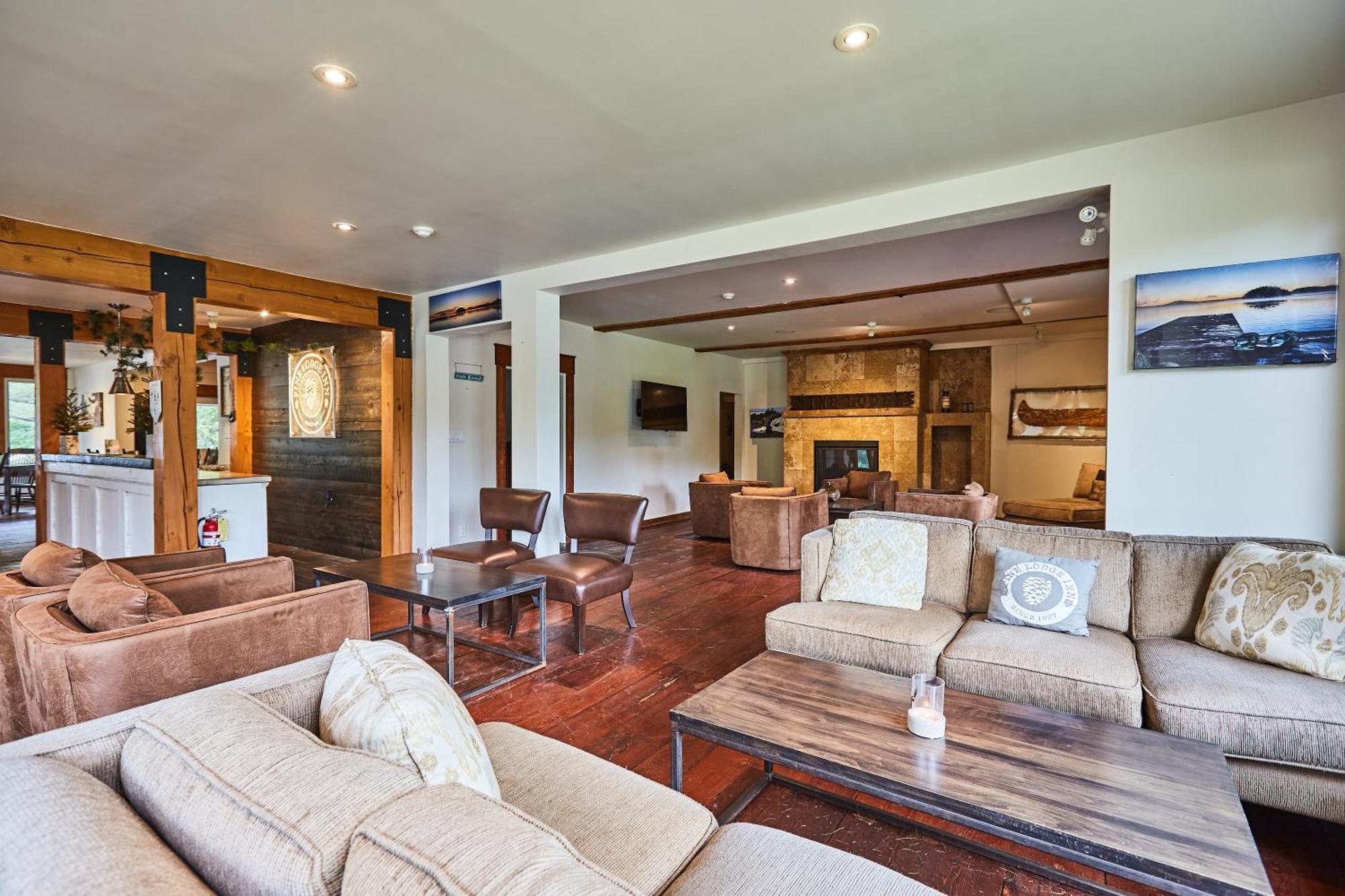 3 Pines Lodge Muskoka هانتسفيل المظهر الخارجي الصورة